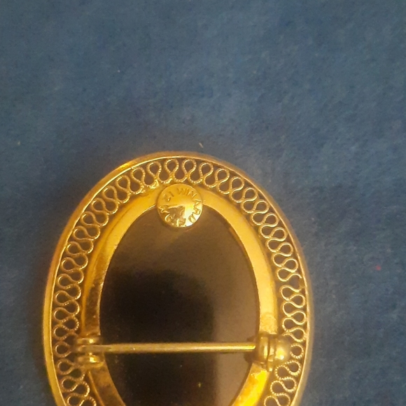 Vintage 1950's Winard Black Onyx Brooch - Picture 3 of 3